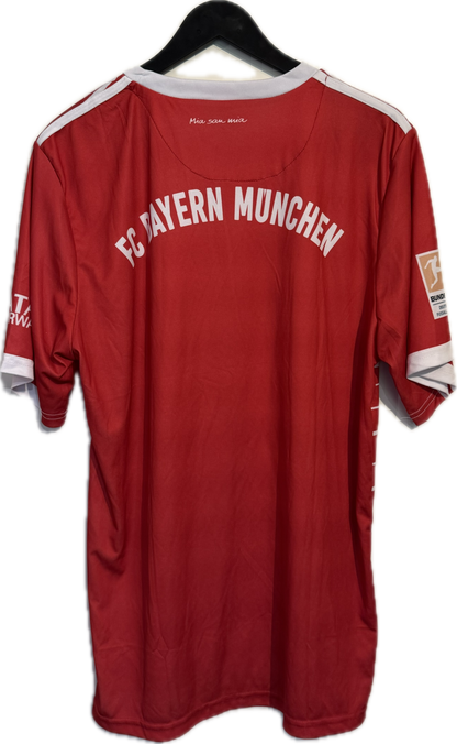 adidas FC Bayern München Heimtrikot 2022/23 – Rot / Weiß | Größe XL | Herren Slim Fit | Polyester (Climalite)